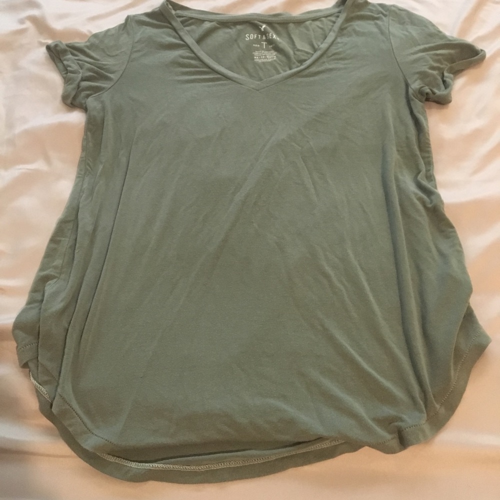 Green Short sleeve V neck